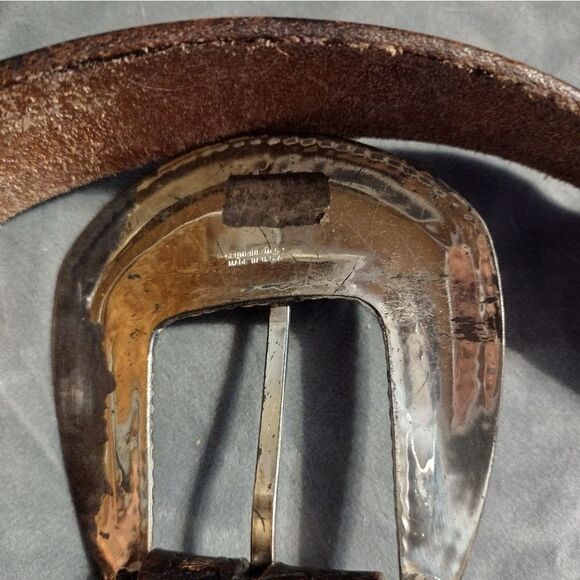 Vintage Crumrine buckle set and leather belt - Picture 3 of 8